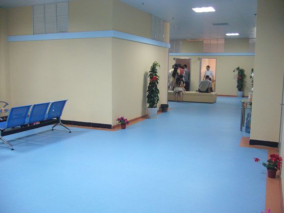 商场大型超市地面地板材料的选择
