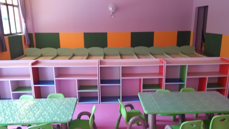 郫县幼儿园pvc地胶工程完工