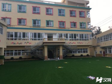  温江爱立方幼儿园PVC地板胶(4000平方) 
