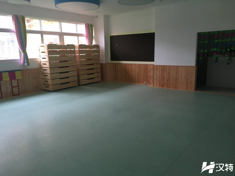 温江爱立方幼儿园PVC地板胶(4000平方)