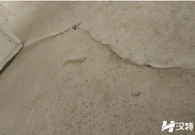 地暖上铺地胶失败案例 地暖上铺地胶失败案例