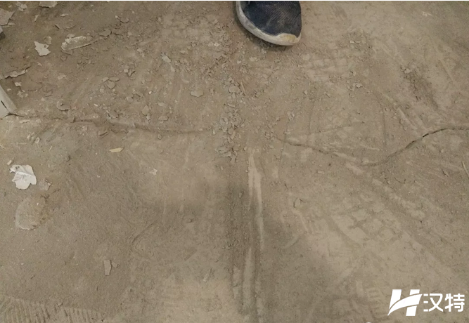 地暖上铺地胶失败案例 地暖上铺地胶失败案例